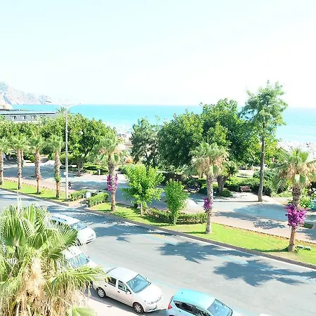 Kleopatra Yildiz Hotel